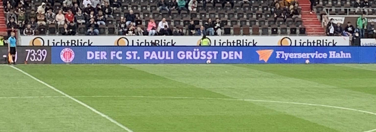 St. Pauli grüßt den Flyerservice Hahn