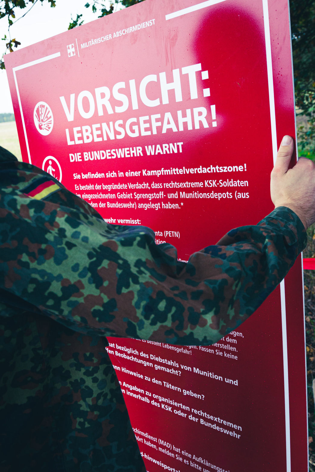Die Bundeswehr warnt: Vorsicht Lebensgefahr! Wo sind unsere Waffen? Verschwundene Waffen.