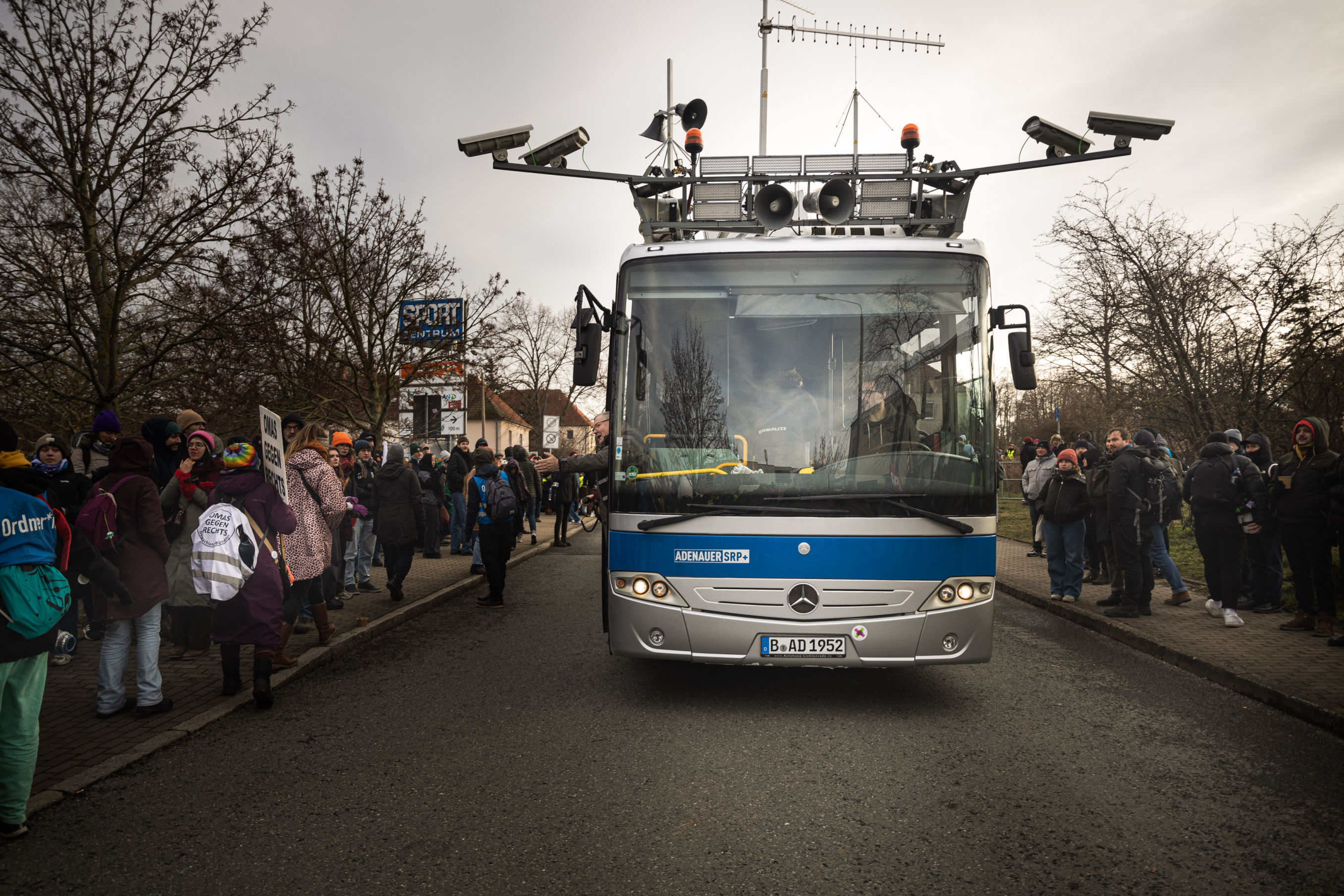 Der Adenauer SRP+ in Riesa auf der Demo gegen den AfD Parteitag