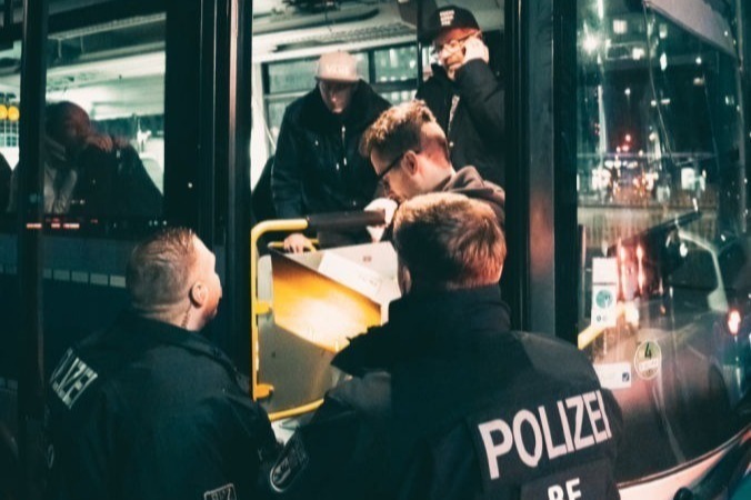 Aktionskunst: Adenauer SRP+